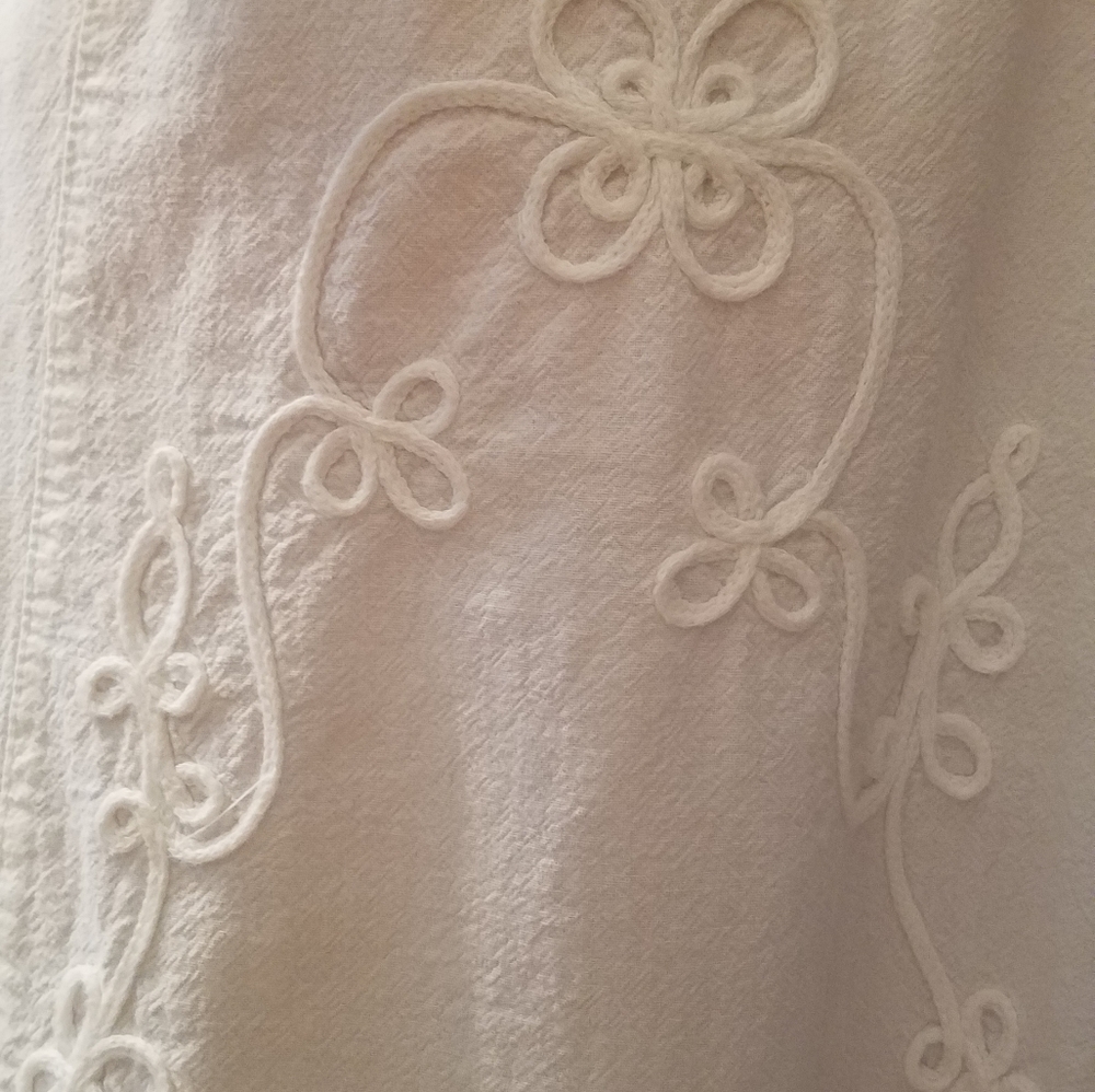 White halter dress - Picture 3 of 6